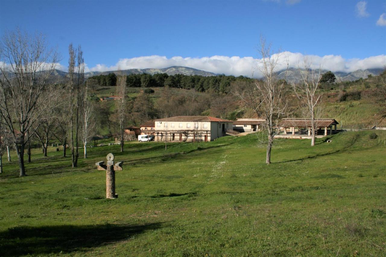 Casa Rural - Complejo El Tejar De Las Canadas Candeleda Exterior foto